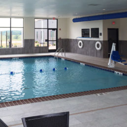 hampton-inn-pool-room